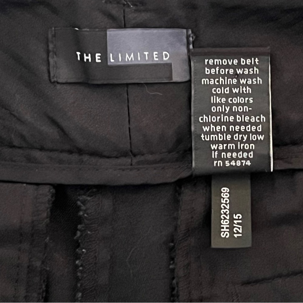 The Limited Easy short Black Shorts 2 - Picture 4 of 6